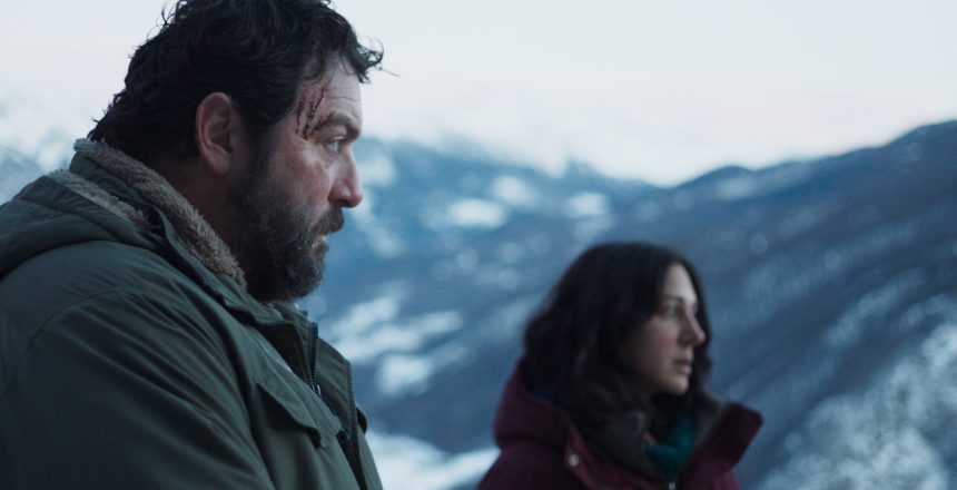 white_paradise_still6 copia